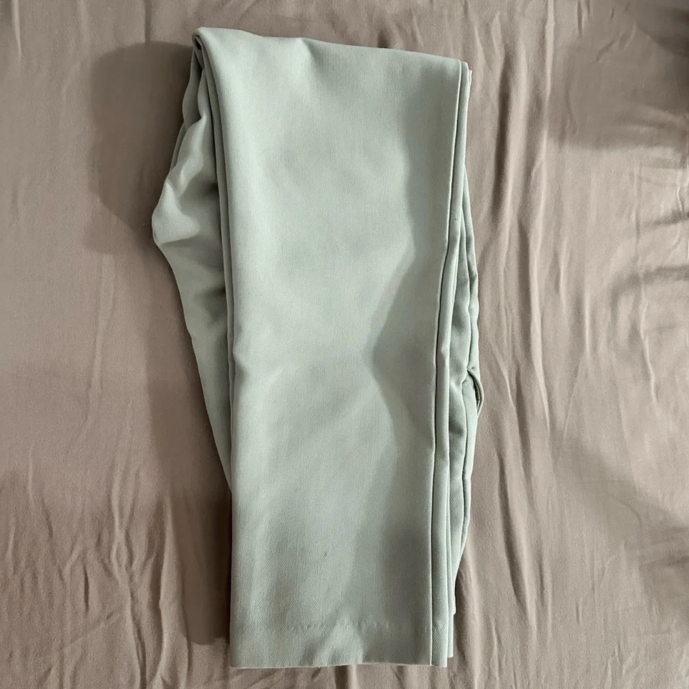 Dynamite pants in Size XS - Picture 4 of 8